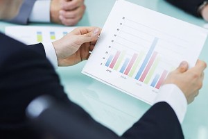 房产中介简历模板（含2篇范文）